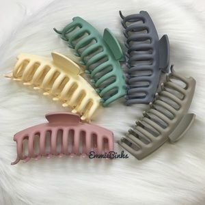 New 5 Piece Pastel Claw Hair Clips ~ Hair Accessories Multipack Large / Medium